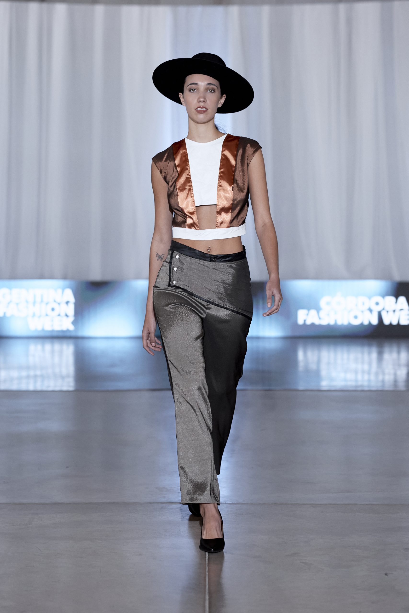 Pantalón Raza - Imagen 2